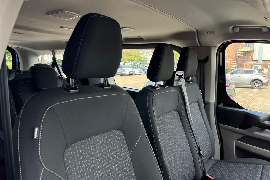 Used Ford TRANSIT CUSTOM WP75FXZ 31