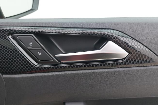 VOLKSWAGEN Polo Photo 31