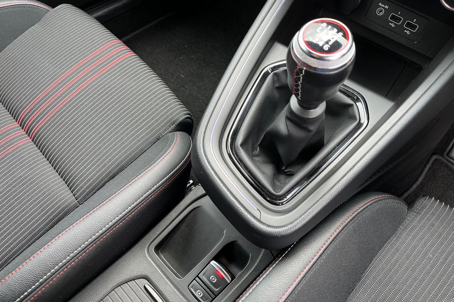 Renault CLIO Photo 37