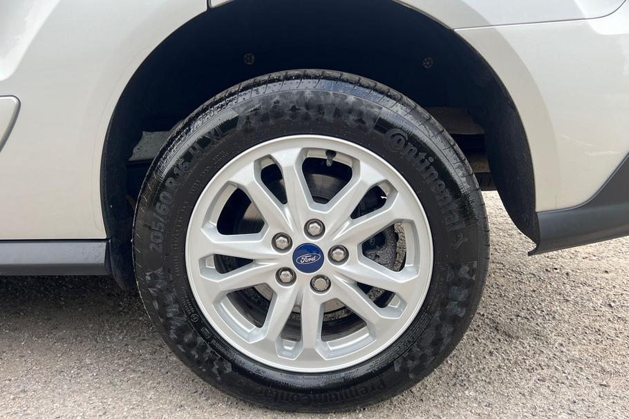 Used Ford TRANSIT CONNECT EJ24JVZ 24