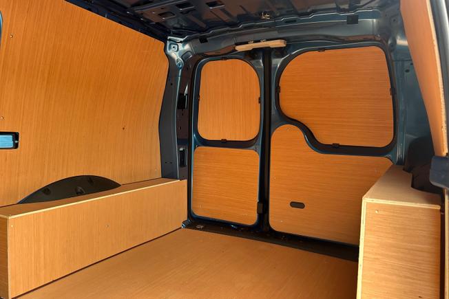 VOLKSWAGEN Caddy Maxi Photo 9