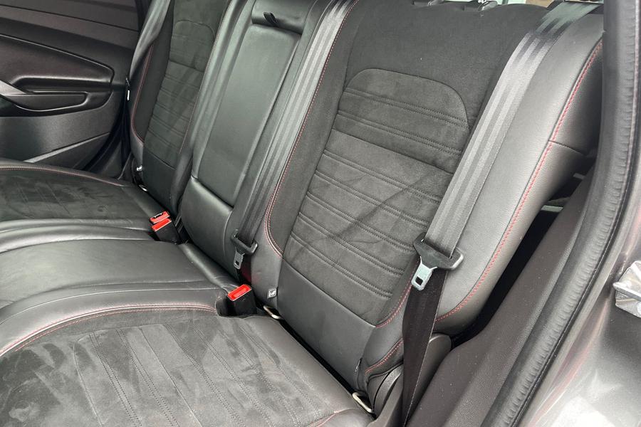 Ford KUGA Photo autoimg-fc832fca653bc933b4d80f6af7555cd32abdeb20.jpg