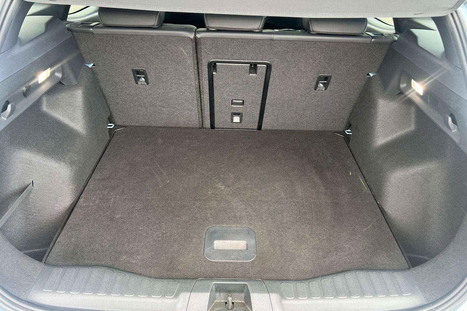 Ford EXPLORER Photo 20