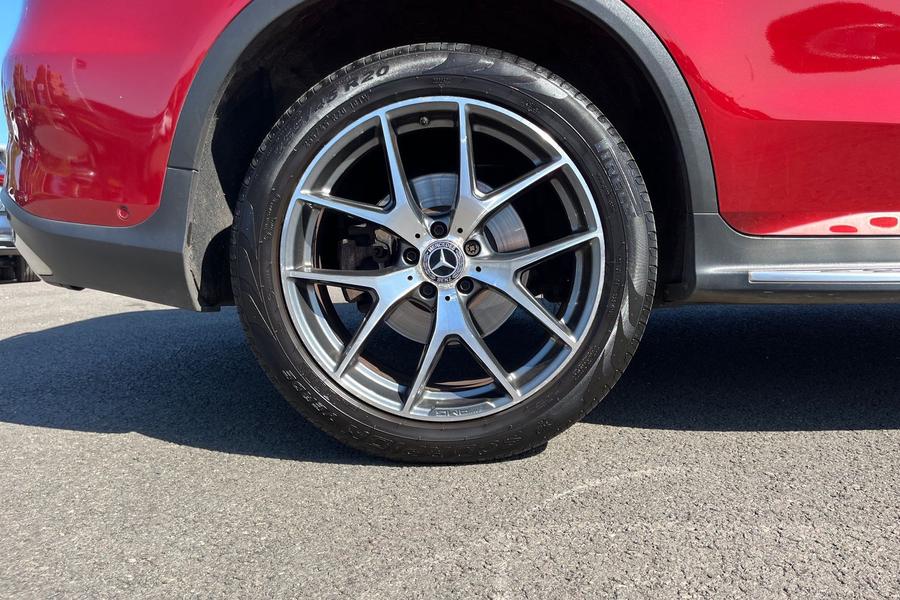 Mercedes-Benz GLC Photo autoimg-fc894733b169c6781019a57b27fb9fc1b1b30fbe.jpg