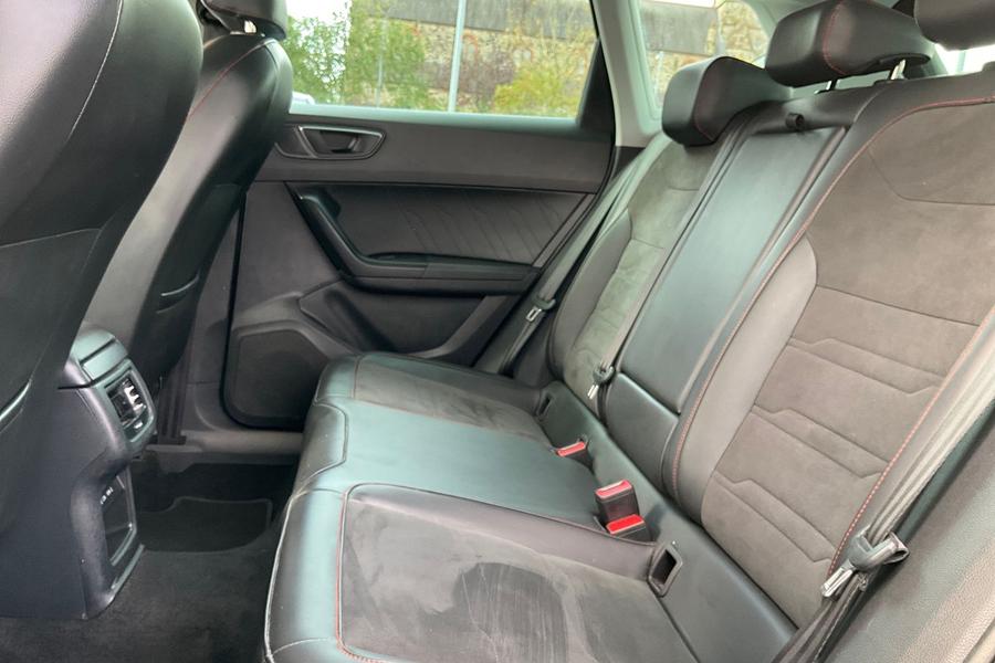 SEAT ATECA Photo autoimg-fc8f34280bad42551d673577d3f1cbe3d156615d.jpg