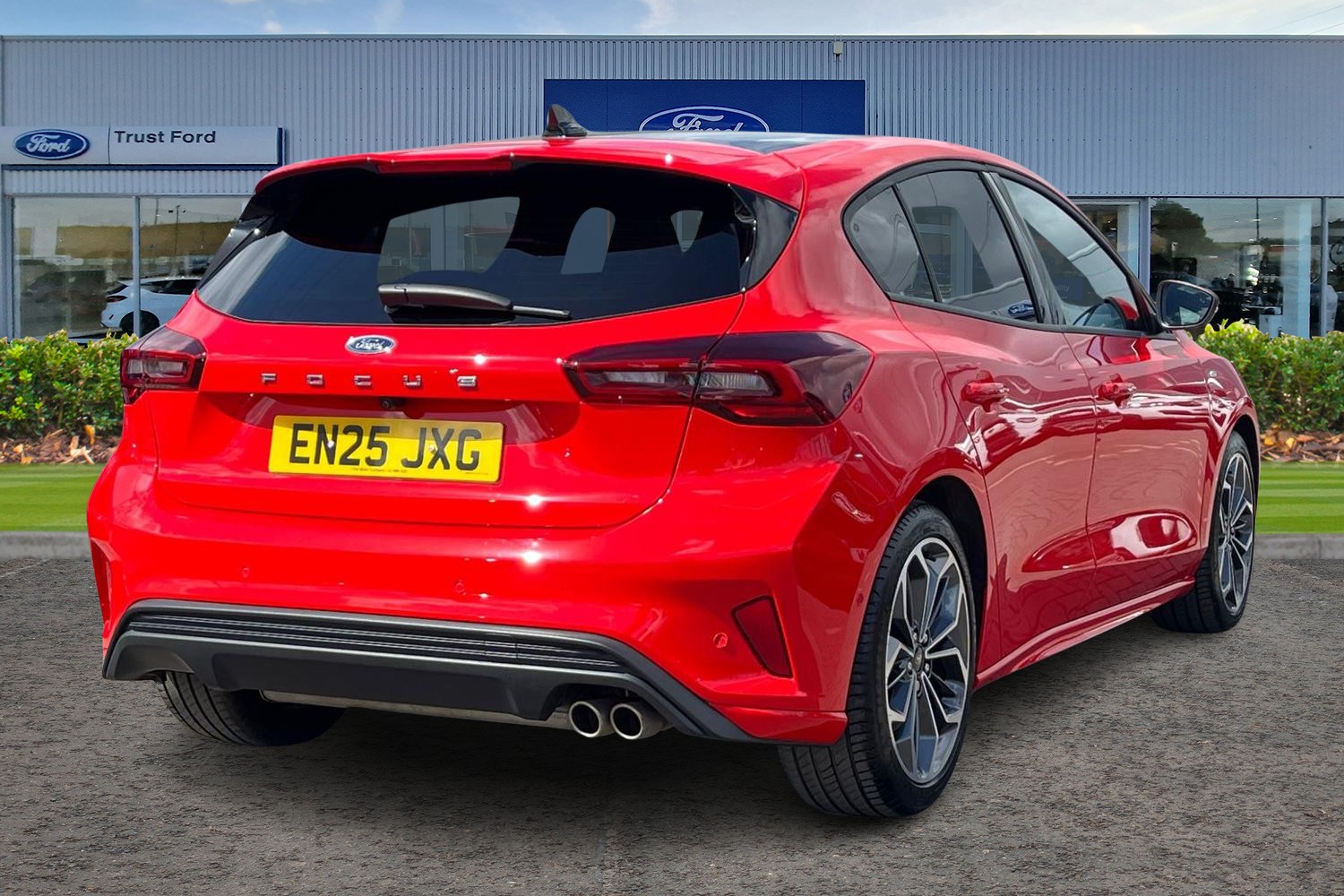 Ford Focus Photo 3