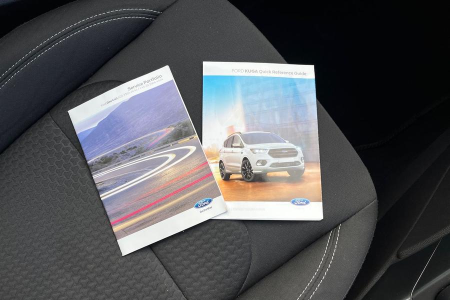 Ford Kuga Photo autoimg-fc92751d192ca9855bd1dea167f61de4c9549afc.jpg