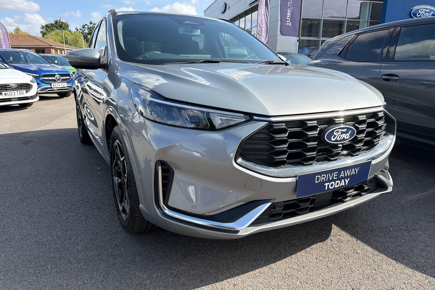 Ford KUGA Photo 37