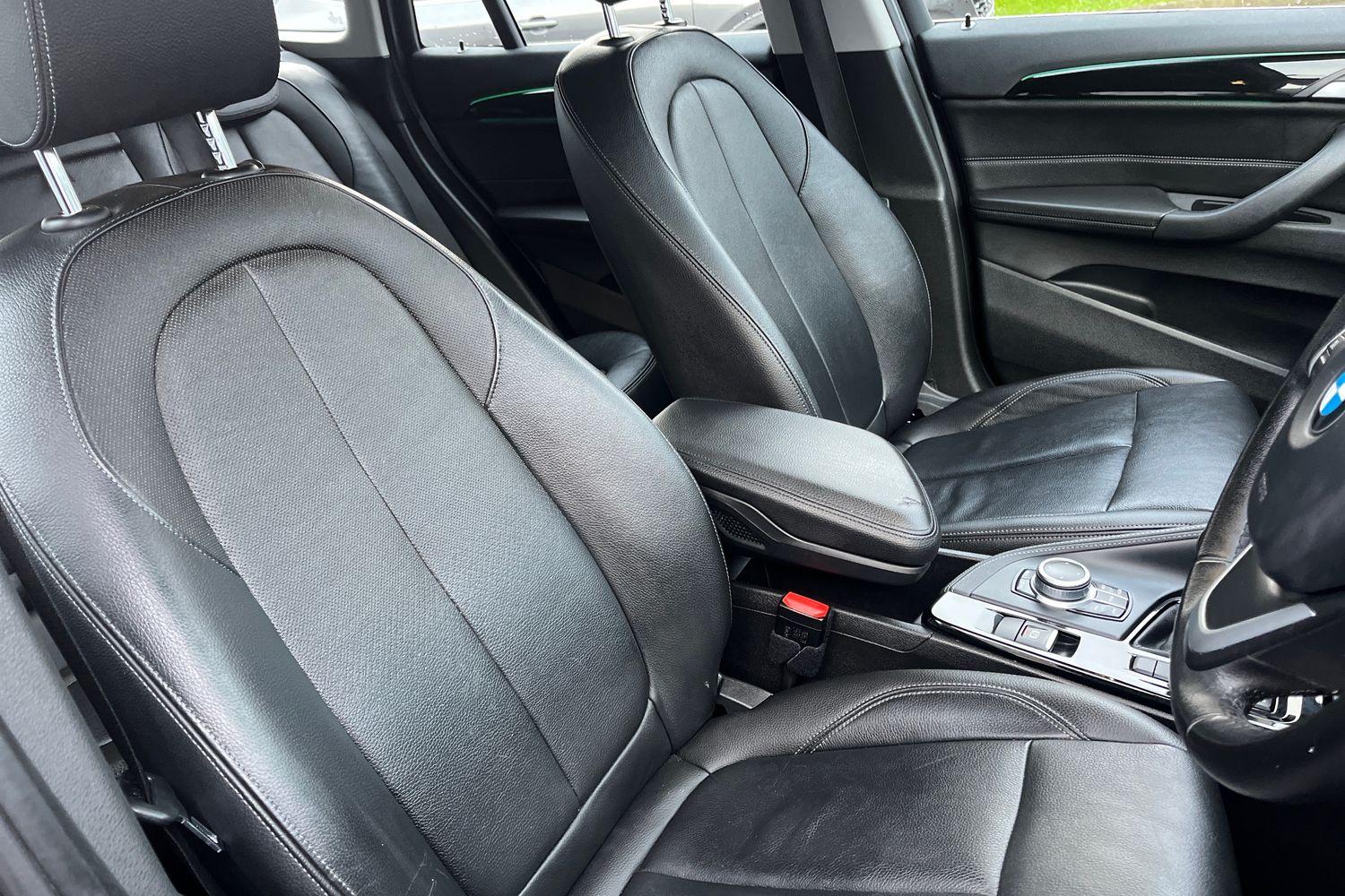 BMW X1 Photo 18