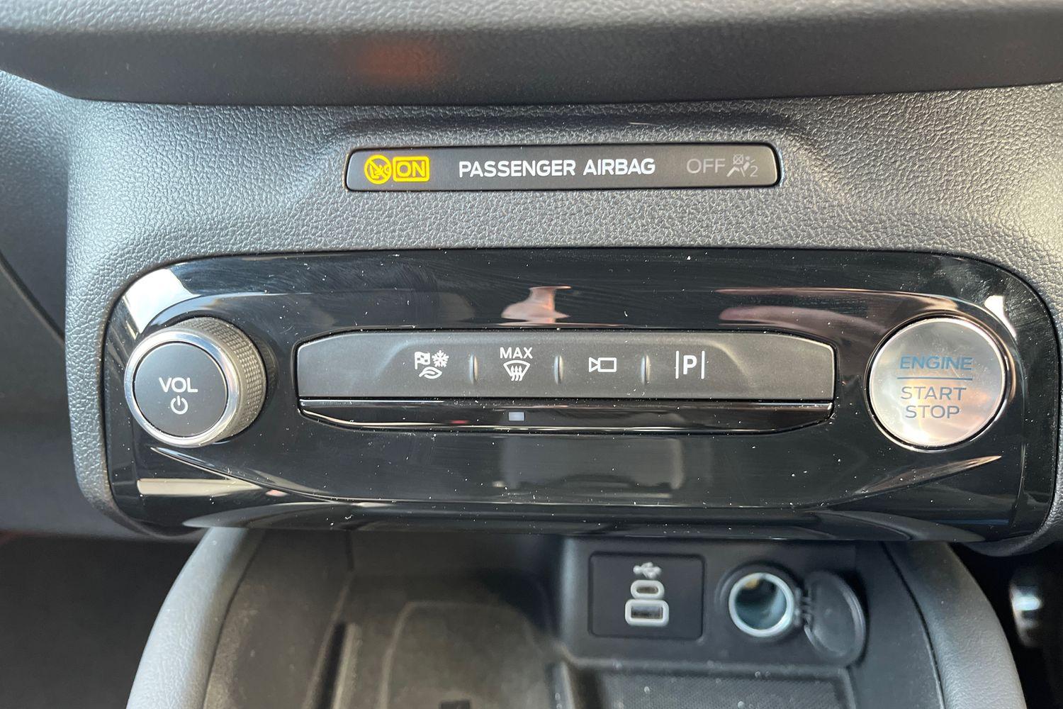 Ford KUGA Photo 34