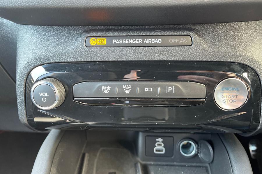 Ford KUGA Photo autoimg-fc9c9c7344479a5b04c9d9c4c7a679e8f21a20aa.jpg