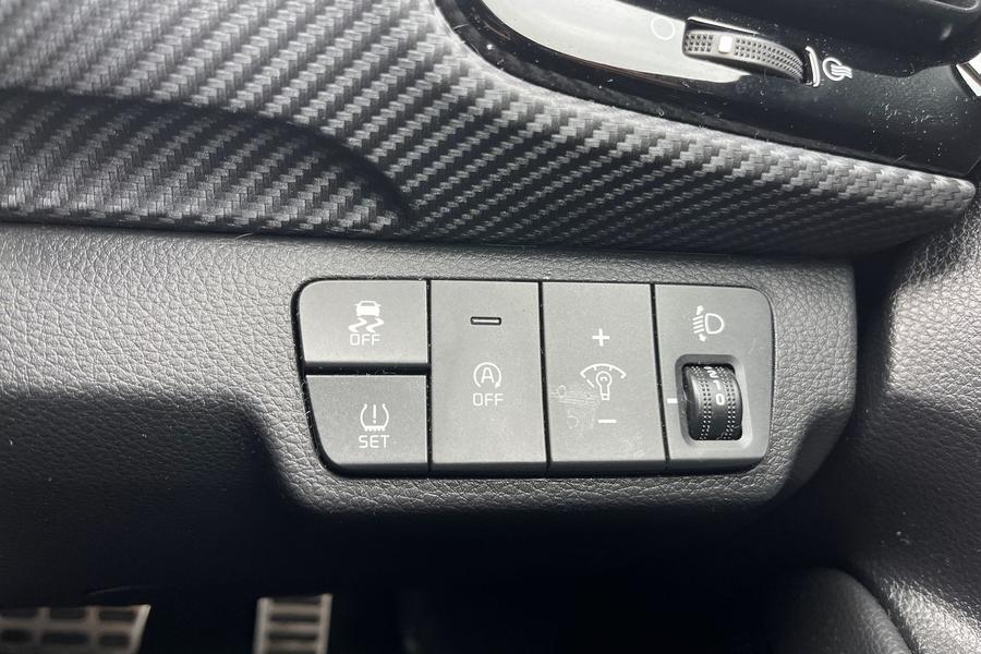 Kia STONIC Photo autoimg-fc9d1b6890102730aa81f1dda243ae0e32de4b44.jpg