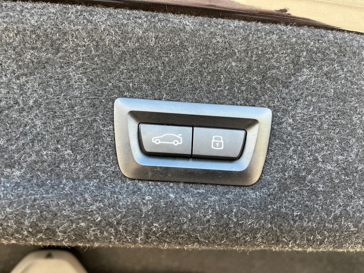 BMW 3 Series Photo 22
