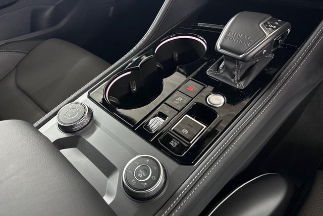 Volkswagen Touareg Photo 23