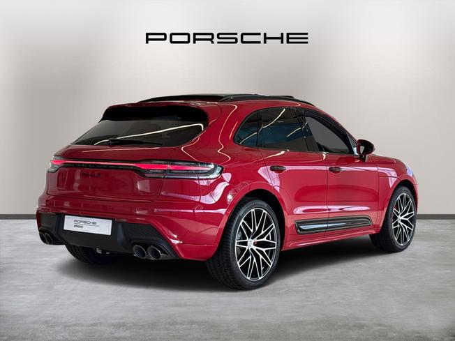 PORSCHE Macan Photo 7