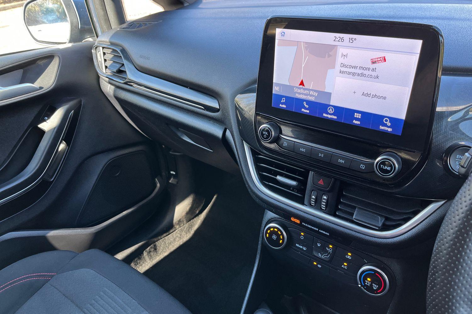Ford FIESTA Photo 22