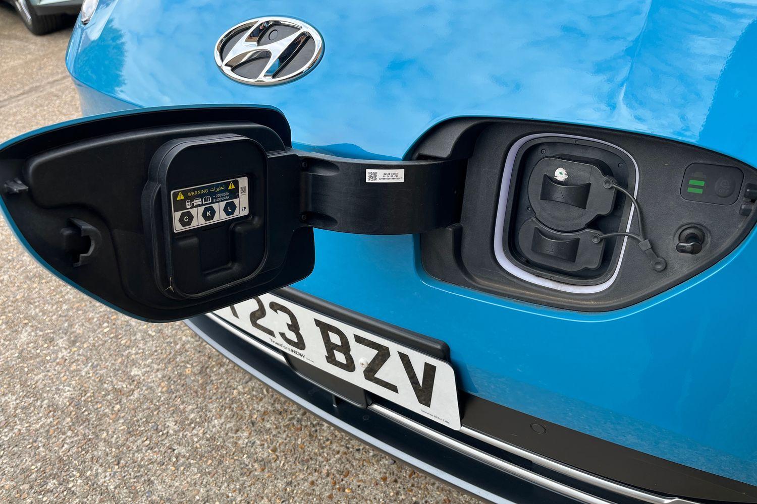 Hyundai KONA Photo 35