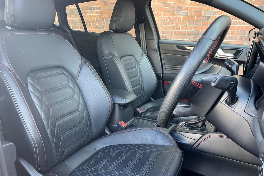 Ford Focus Photo autoimg-fcad77bf859b6ca6d85c21e97f85923249b339dc.jpg