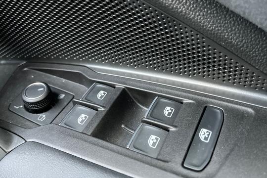 Volkswagen Tiguan Photo autoimg-fcaf5780dfefb46e16803fbb0717ad43b5e8cef8.jpg