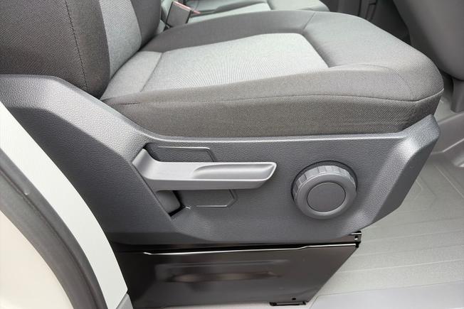 VOLKSWAGEN Crafter Photo 40