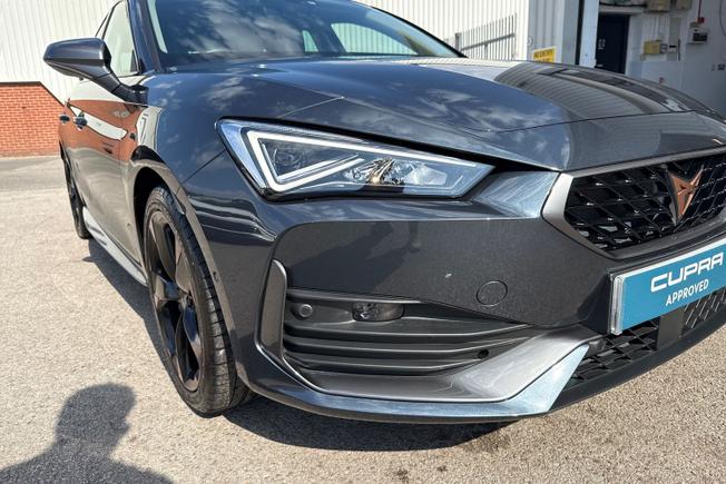 CUPRA Leon Photo 19
