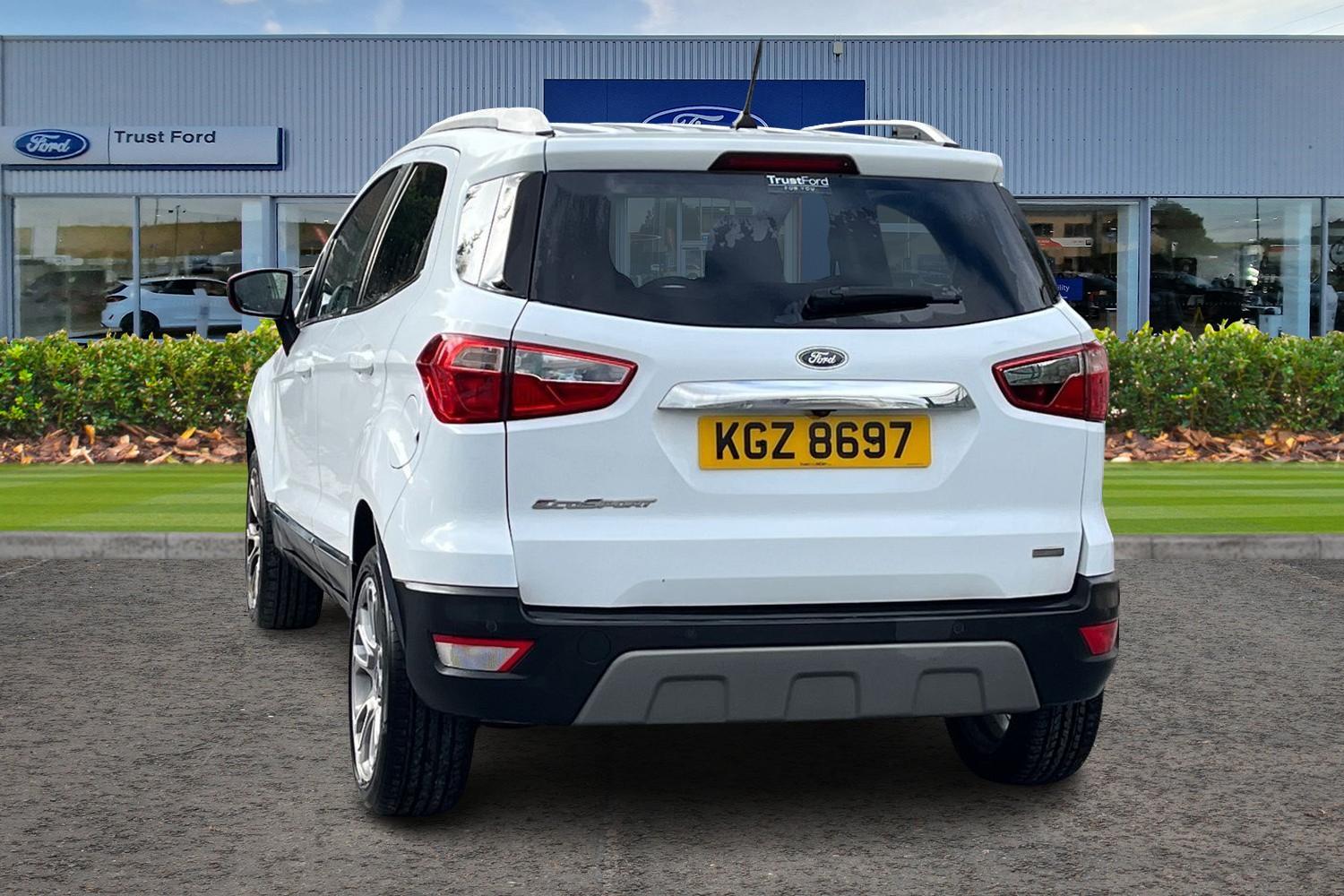 Ford ECOSPORT Photo 1