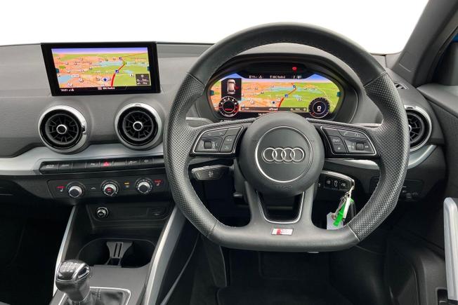 AUDI Q2 Photo 11