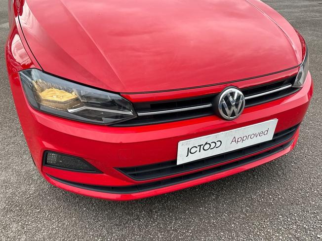 VOLKSWAGEN Polo Photo 29