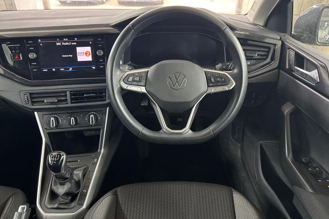 VOLKSWAGEN Polo Photo 11