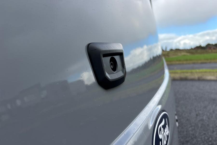 Ford TRANSIT CUSTOM Photo autoimg-fcbb54f1b5c23622a87b2f45b218dd972501c798.jpg