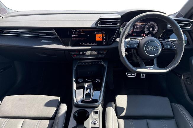 AUDI A3 Photo 10