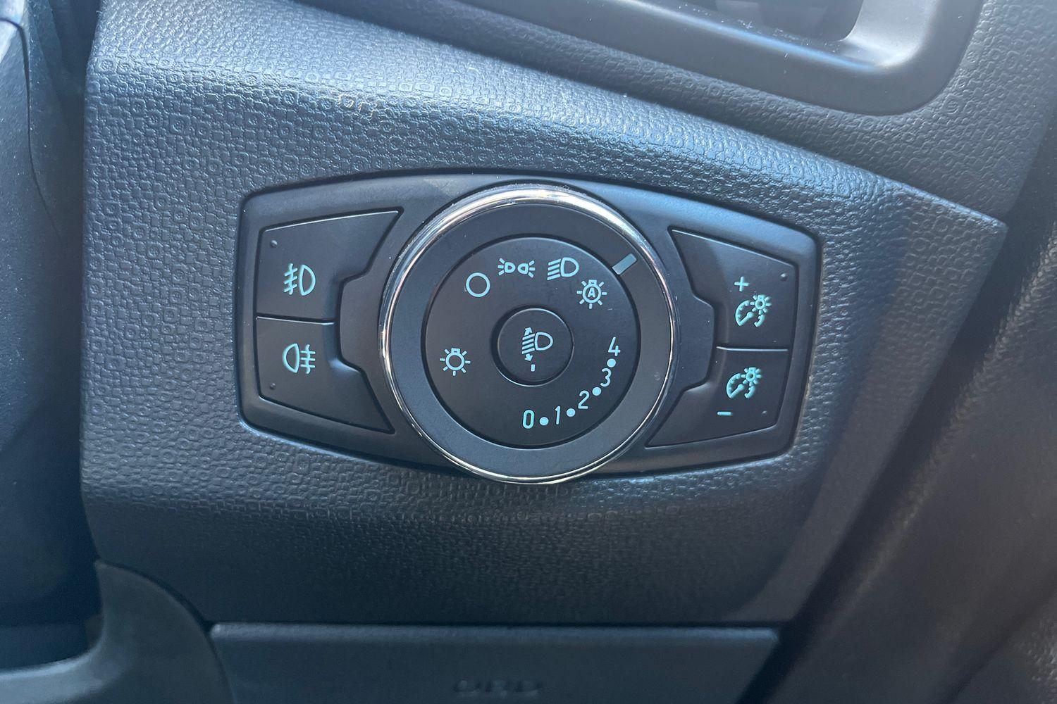 Ford ECOSPORT Photo 28