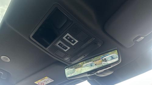 Land Rover Defender Photo autoimg-fcbea3f3e7383419e0c3c10debd69dacc7430389.jpg