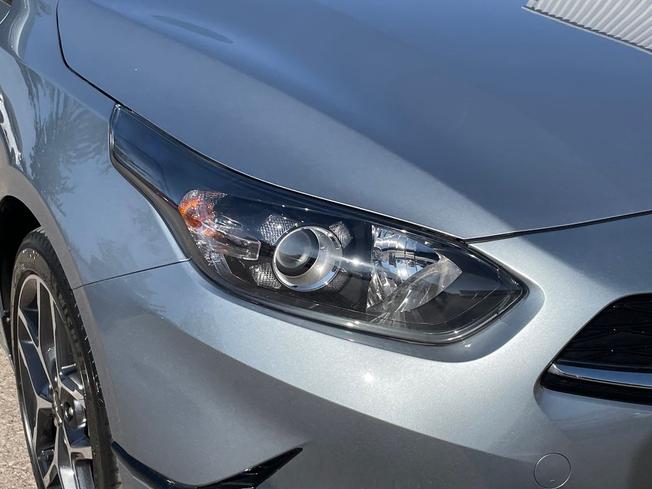 KIA Ceed Photo 19