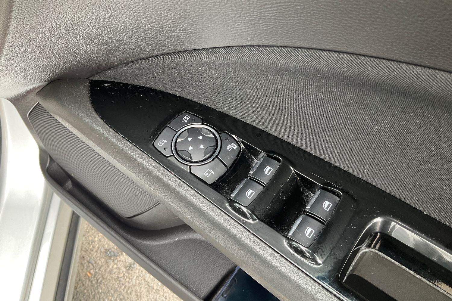 Ford MONDEO Photo 15