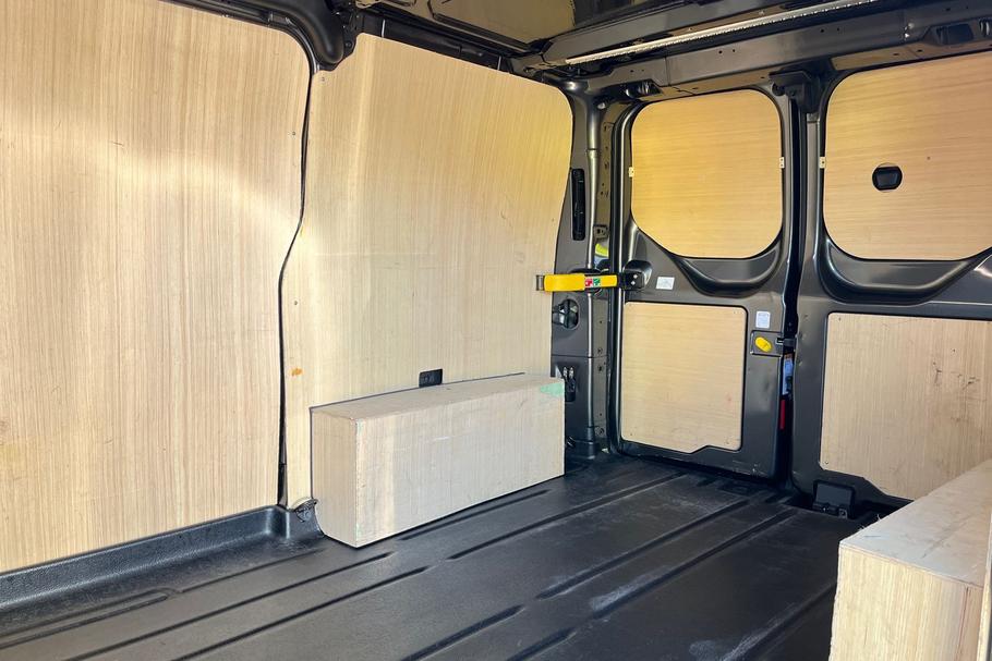 Used Ford TRANSIT CUSTOM LB73XYE 4