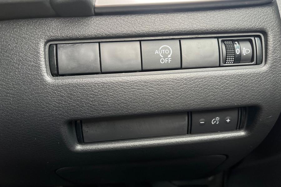 Nissan Qashqai Photo autoimg-fcc7def8c56c557901f5119e70dbe7c75d0ebfd7.jpg