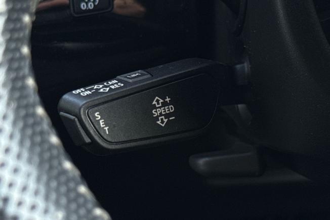 Audi A4 Photo 41
