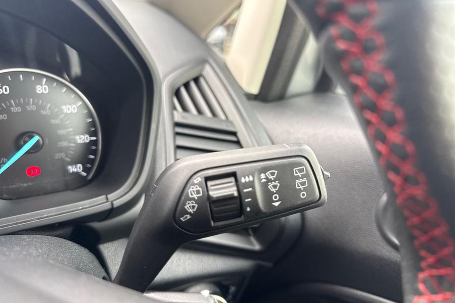 Ford ECOSPORT Photo autoimg-fccc533036c8a99e0407fe0d1304f13b359e27e0.jpg