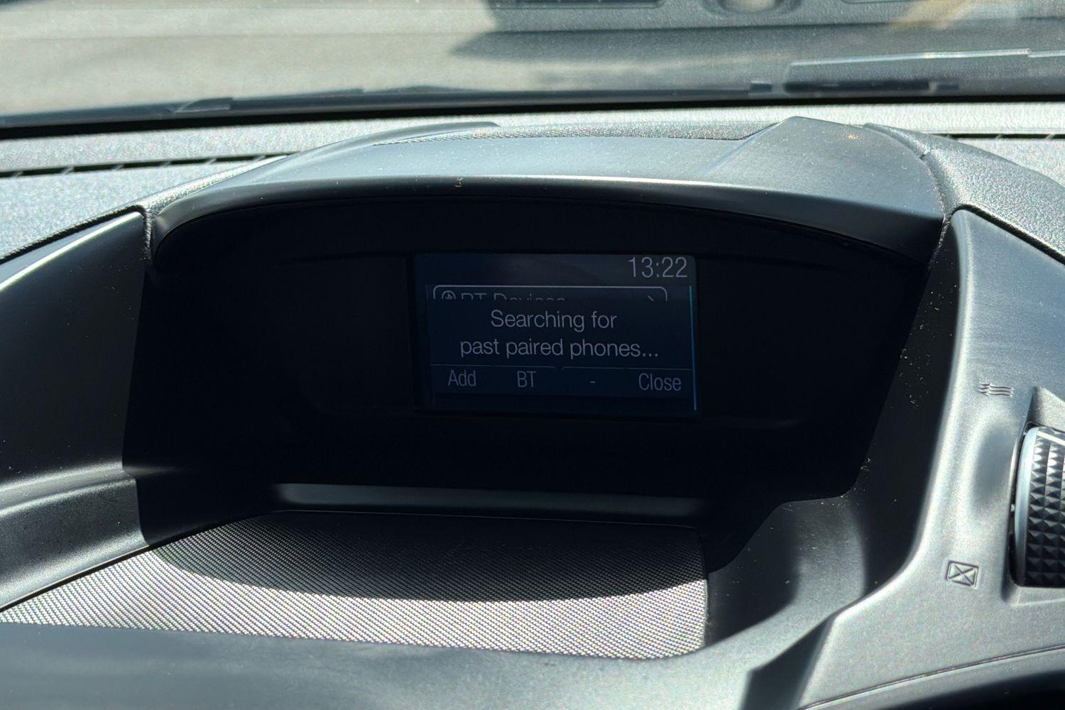 Ford KUGA Photo 37