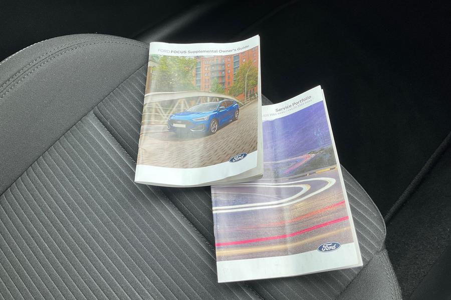 Ford Focus Photo autoimg-fcd5ce6df2f132b70a6921231b6185c44ea0f439.jpg