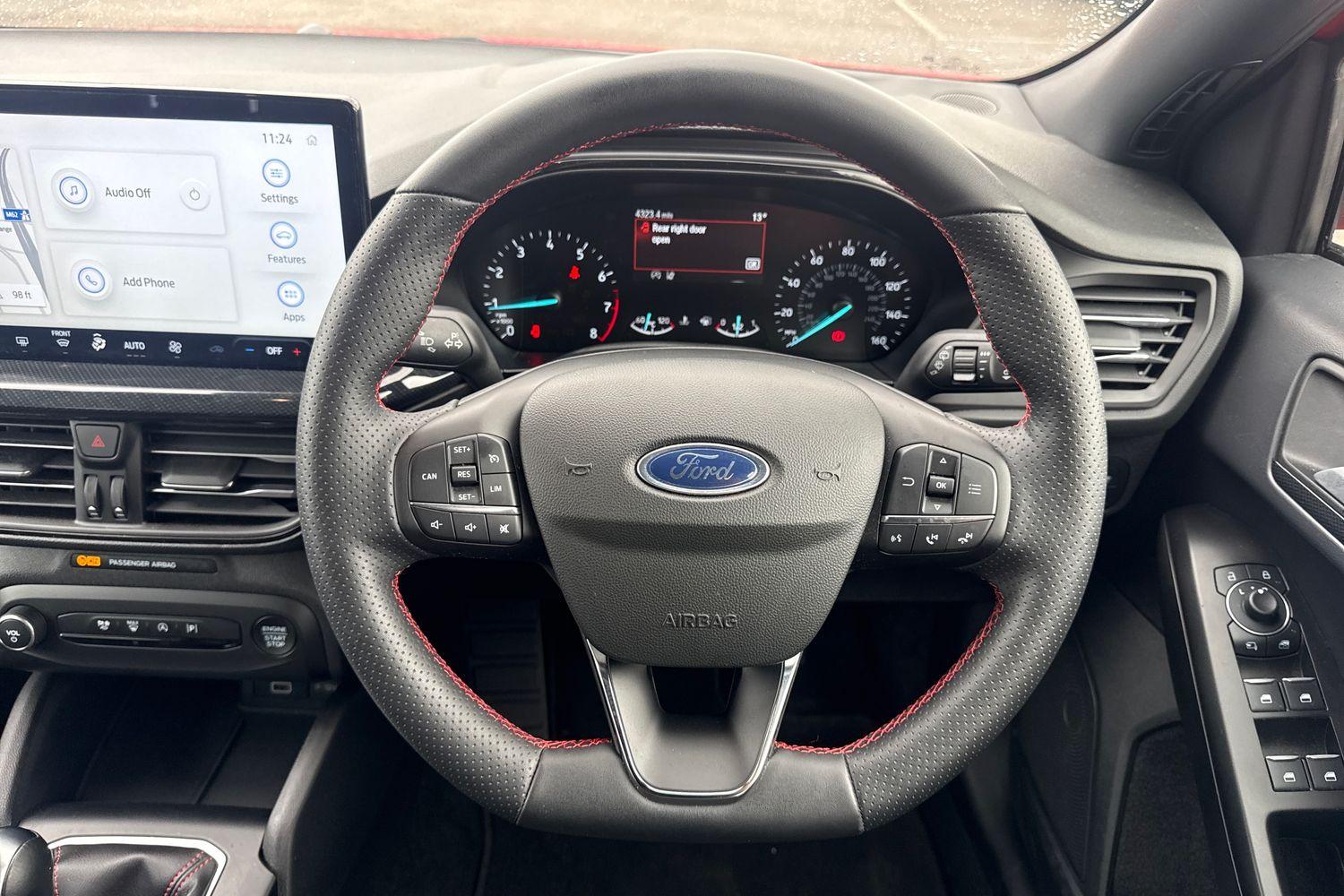 Ford FOCUS Photo 11