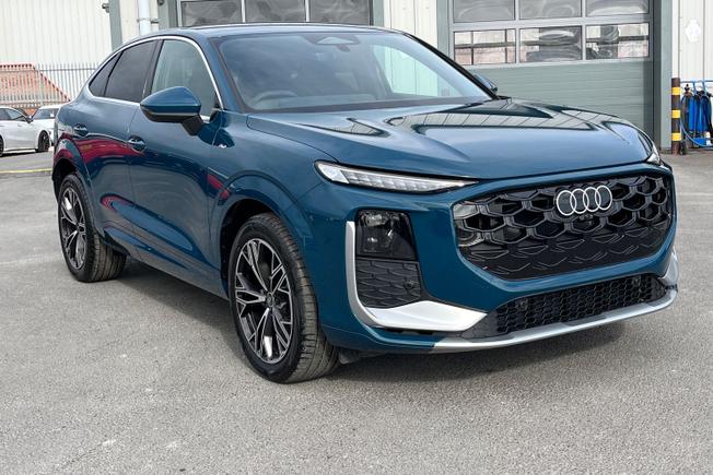 AUDI  Q3 Sportback Photo 56