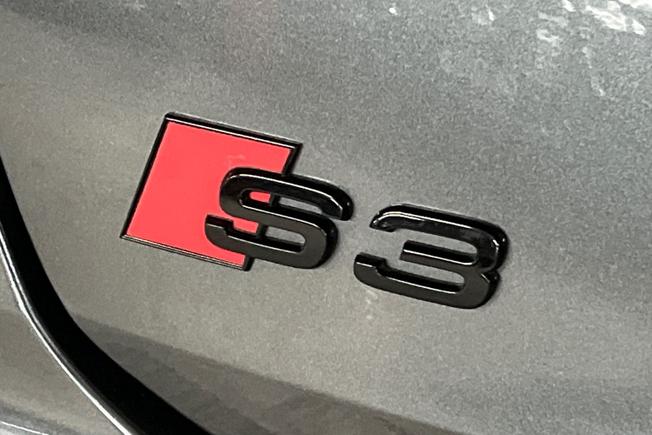 AUDI S3 Photo 37