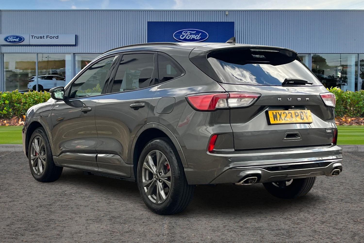 Ford Kuga Photo 1