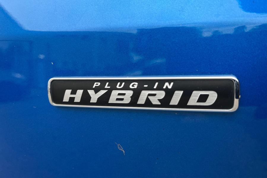 Ford KUGA Photo autoimg-fce75684114e117b084e4d5638310967d5435714.jpg
