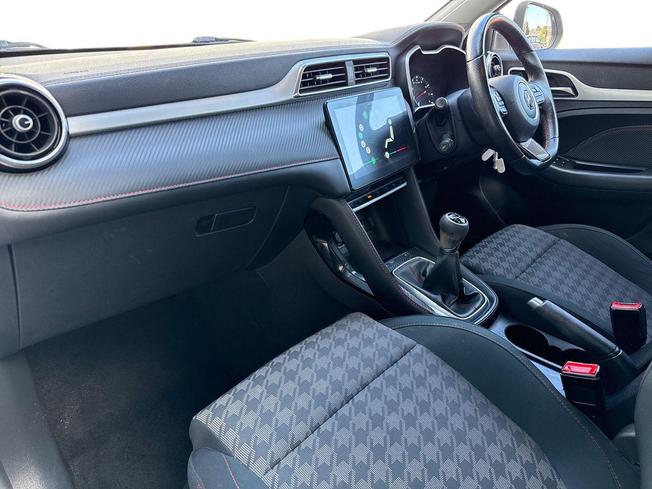 MG MG ZS Photo 2