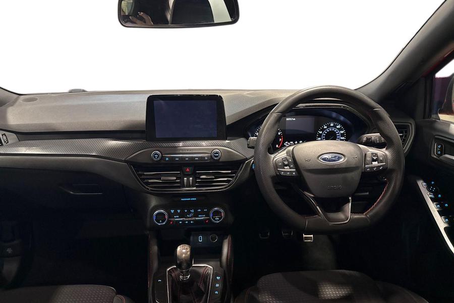 Ford Focus Photo autoimg-fcf000789377e71b45bc26188ff168f59ab13021.jpg