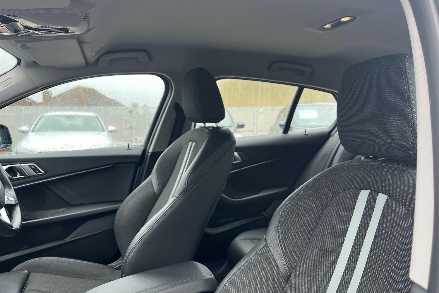 BMW 1 SERIES Photo 18