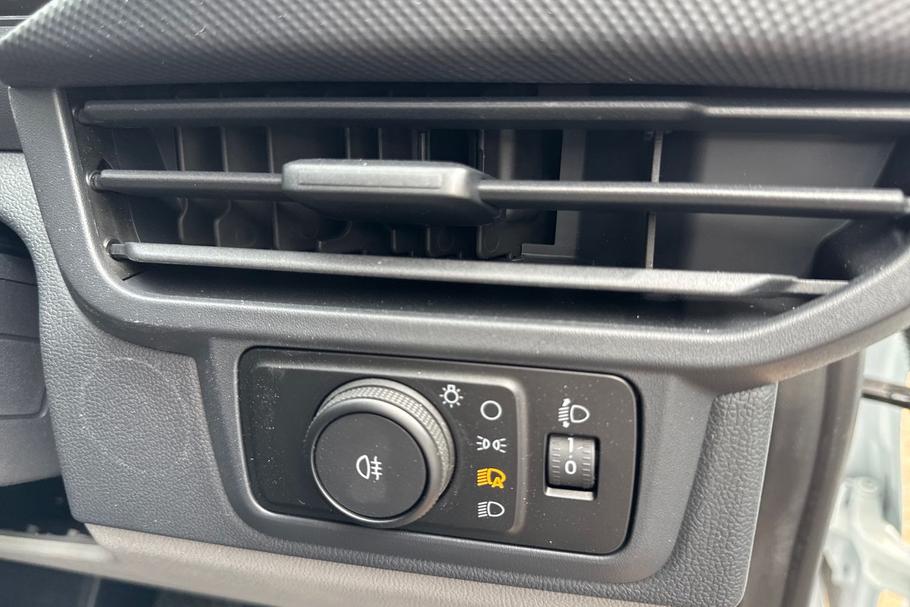 Used Ford E-TRANSIT CUSTOM MJ25VBU 28